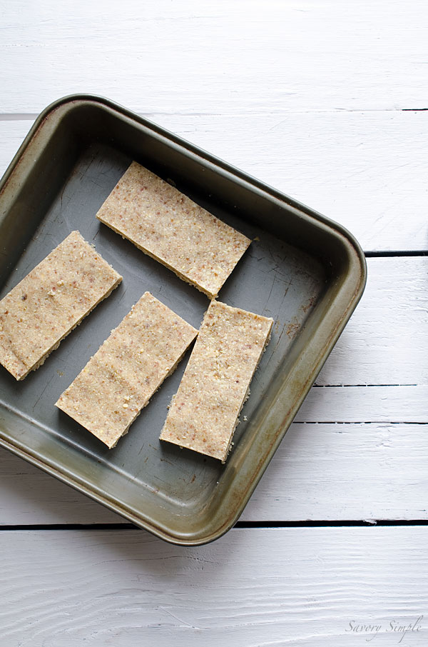 These no-bake pineapple coconut bars are gluten-free, grain-free, dairy-free and paleo!