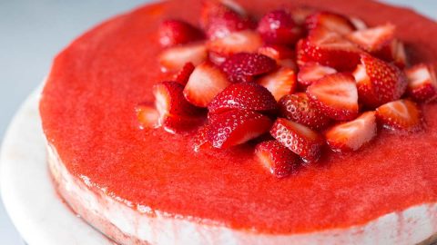 Strawberry No-Bake Cheesecake