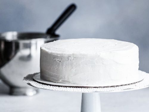Tidligere Kalkun Prime Homemade White Cake Recipe {Step-By-Step Photos} - Savory Simple