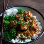 This General Tso’s Tofu recipe is a fantastic vegetarian dinner. It’s a perfect balance of sweet, salty, and spicy.